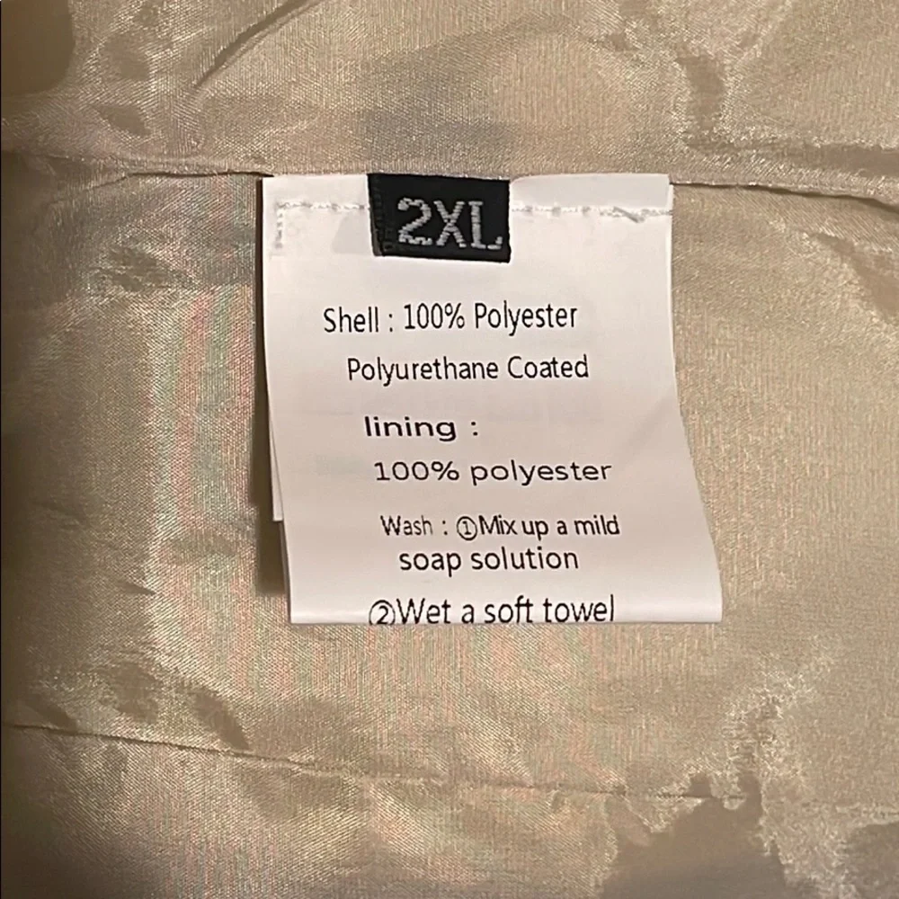 100% Polyester Jacket - Picture 4 of 5